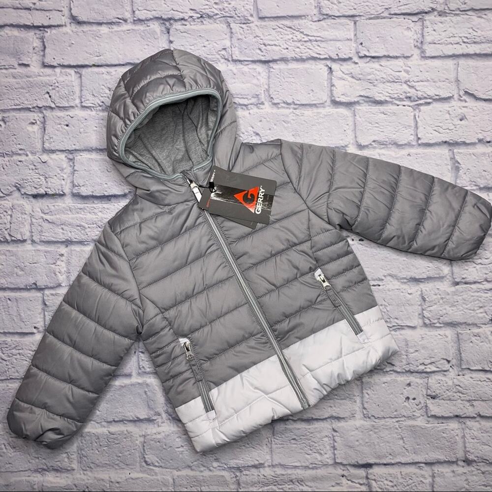 Gerry Jewel Quilted Color-block Puffer in Grey/White